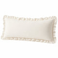 Cojín rectangular 50 x 30 cm de tejido color marfil con volante decorativo